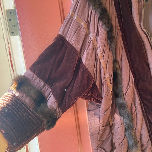 Chocolate Brown Velvet and rabbit fur on Nikki Crepe coat/jacket- size medium - Picture 2 of 8